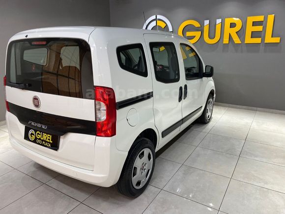 otomobil Fiat Fiorino Combi 1.3 MultiJet Pop