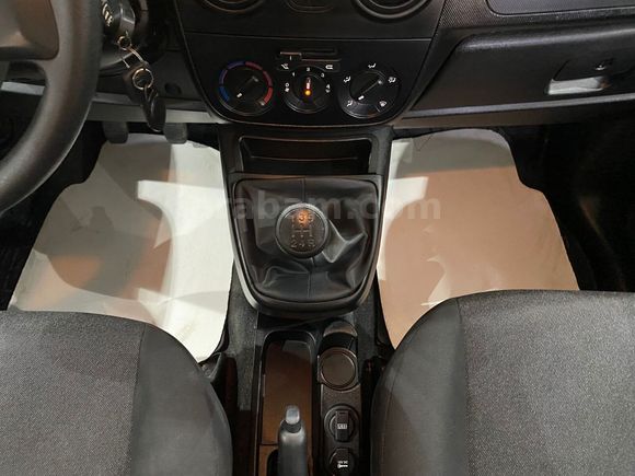 otomobil Fiat Fiorino Combi 1.3 MultiJet Pop