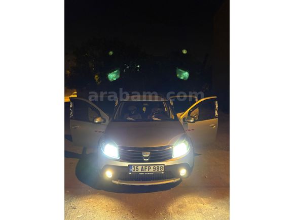 Sahibinden Dacia Sandero 1.5 dCi Stepway 2011 Model  320.000 km Gri
