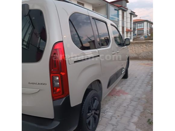 Sahibinden Citroen Berlingo 1.5 BlueHDI Feel Stil 2022 Model Konya