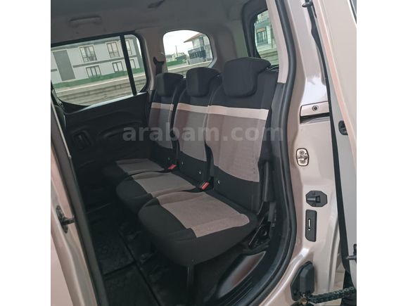 Sahibinden Citroen Berlingo 1.5 BlueHDI Feel Stil 2022 Model Konya