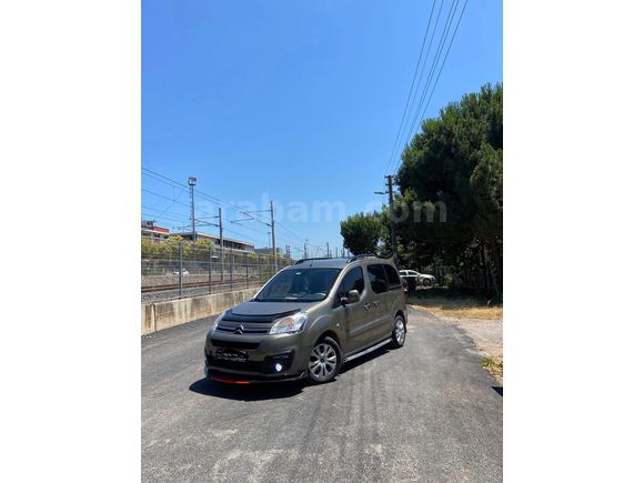 Sahibinden Citroen Berlingo 1.6 HDi Combi SX 2015 Model  120.000 km Gri
