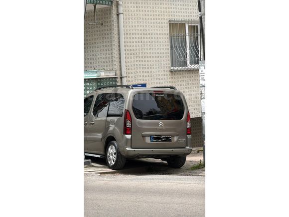Sahibinden Citroen Berlingo 1.6 HDi Combi SX 2015 Model  120.000 km Gri