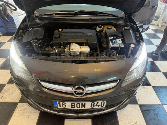 Sahibinden Opel Astra 1.3 CDTI Sport 2012 Model Bursa 240.000 km Füme