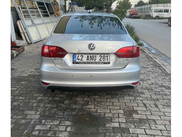 Sahibinden Volkswagen Jetta 1.6 TDi Comfortline 2011 Model 