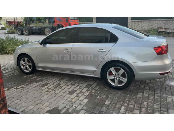 Sahibinden Volkswagen Jetta 1.6 TDi Comfortline 2011 Model 