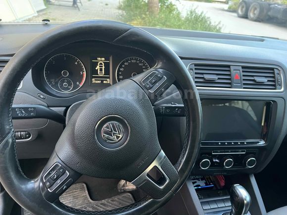 Sahibinden Volkswagen Jetta 1.6 TDi Comfortline 2011 Model 