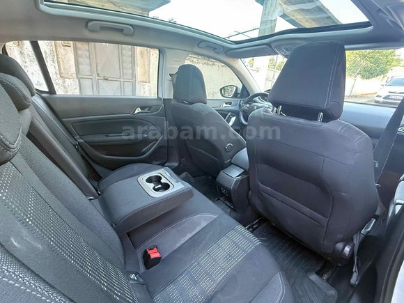 Sahibinden Peugeot 308 1.6 BlueHdi Allure 2015 Model  209.000 km Beyaz