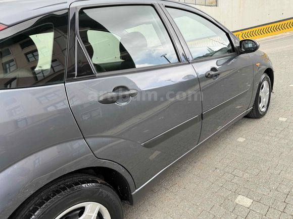 EMSALSİZ TEMİZ TAM OTOMATİK 2003 MAKYAJLI KASA FOCUS