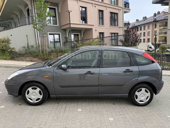 EMSALSİZ TEMİZ TAM OTOMATİK 2003 MAKYAJLI KASA FOCUS