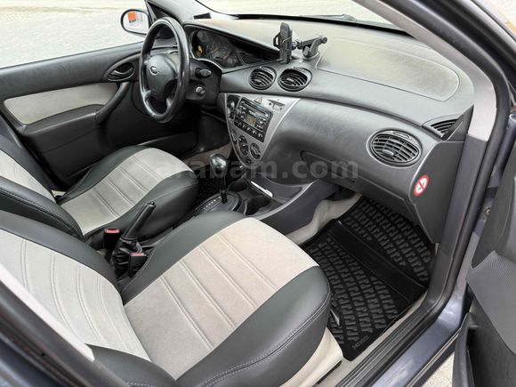 EMSALSİZ TEMİZ TAM OTOMATİK 2003 MAKYAJLI KASA FOCUS