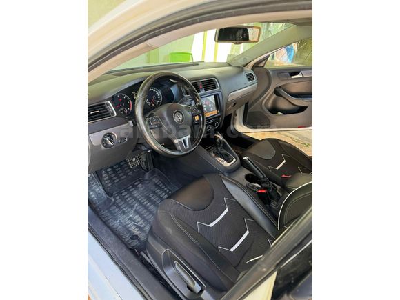 Sahibinden Volkswagen Jetta 1.6 TDi Comfortline 2013 Model  330.000 km Beyaz