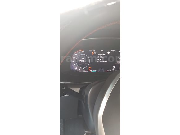 2025 Temmuz Çıkışlı / 7.400 KM / Hatasız-Boyasız-Tramersiz Seat Leon 1.5 Plug-In Hybrid