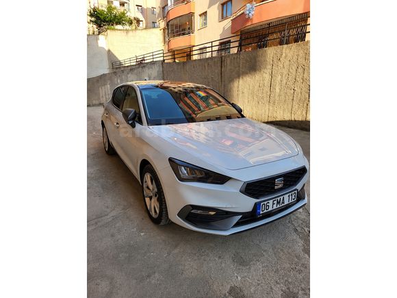 2025 Temmuz Çıkışlı / 7.400 KM / Hatasız-Boyasız-Tramersiz Seat Leon 1.5 Plug-In Hybrid