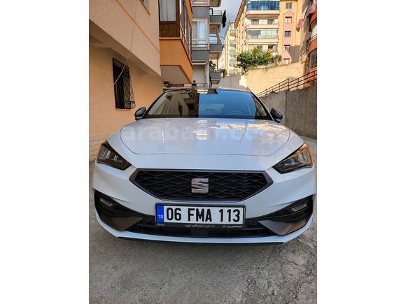 2025 Temmuz Çıkışlı / 7.400 KM / Hatasız-Boyasız-Tramersiz Seat Leon 1.5 Plug-In Hybrid