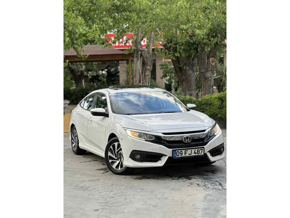 Hatasız ilk Sahibinden Honda Civic 1.6i VTEC Eco Elegance 2017 Model  180.000 km Beyaz