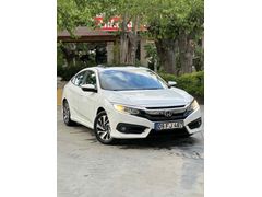 Hatasız ilk Sahibinden Honda Civic 1.6i VTEC Eco Elegance 2017 Model  180.000 km Beyaz