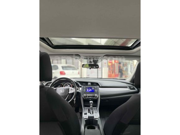 Hatasız ilk Sahibinden Honda Civic 1.6i VTEC Eco Elegance 2017 Model  180.000 km Beyaz