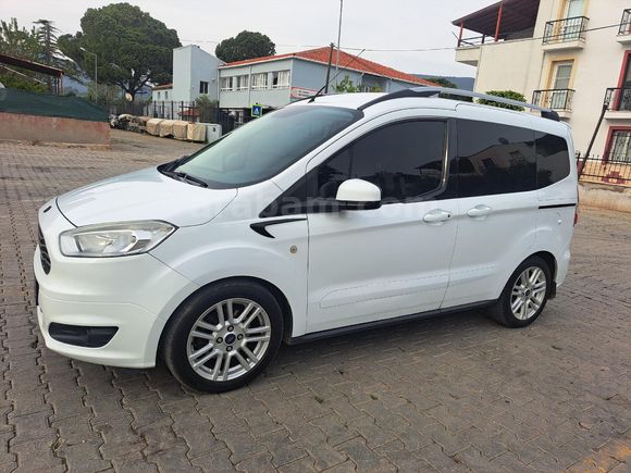 Sahibinden Ford Tourneo Courier 1.6 TDCi Titanium Plus 2016 Model İzmir 200.000 km Beyaz
