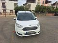 Sahibinden Ford Tourneo Courier 1.6 TDCi Titanium Plus 2016 Model İzmir 200.000 km Beyaz