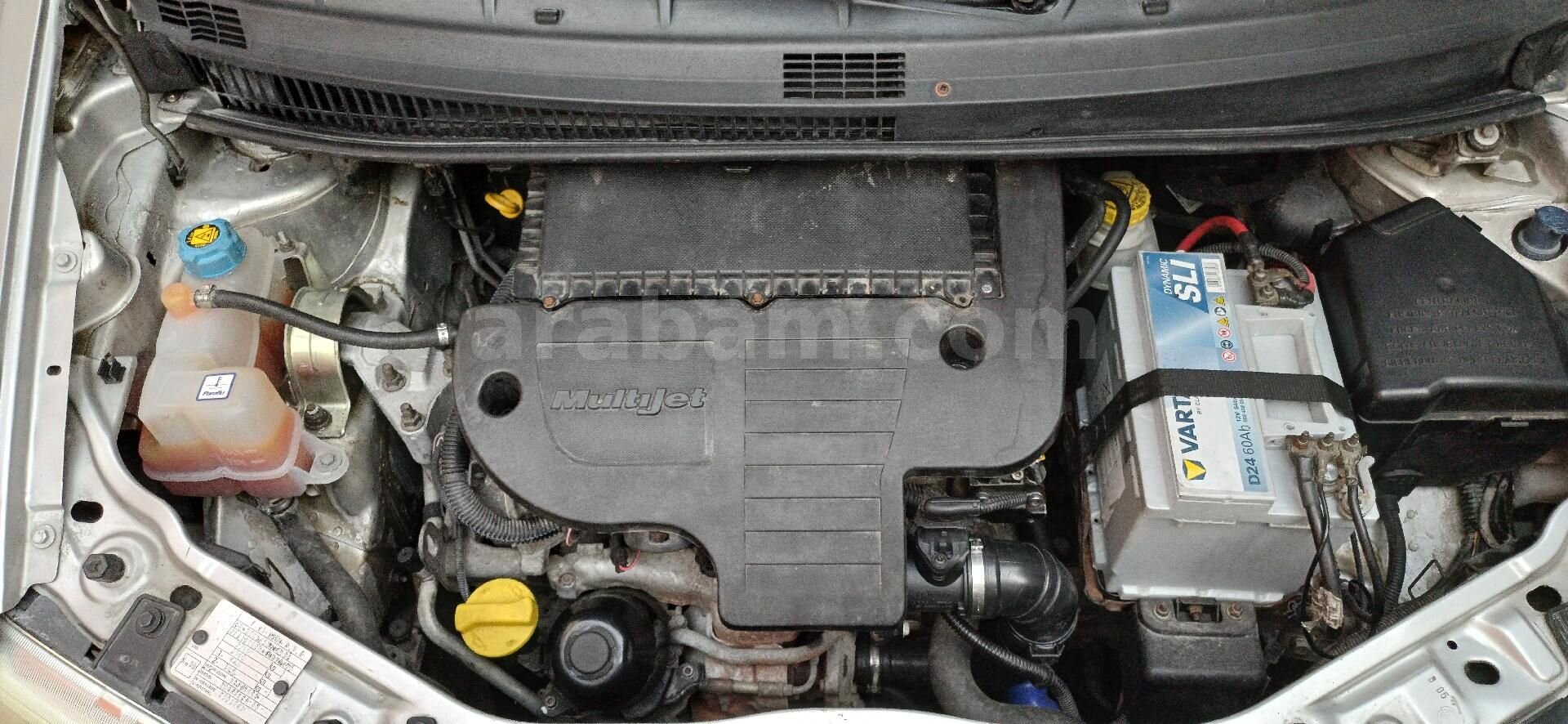 Sahibinden Fiat Idea 1.3 Multijet Active 2006 Model İstanbul 252.000 km Gri 5