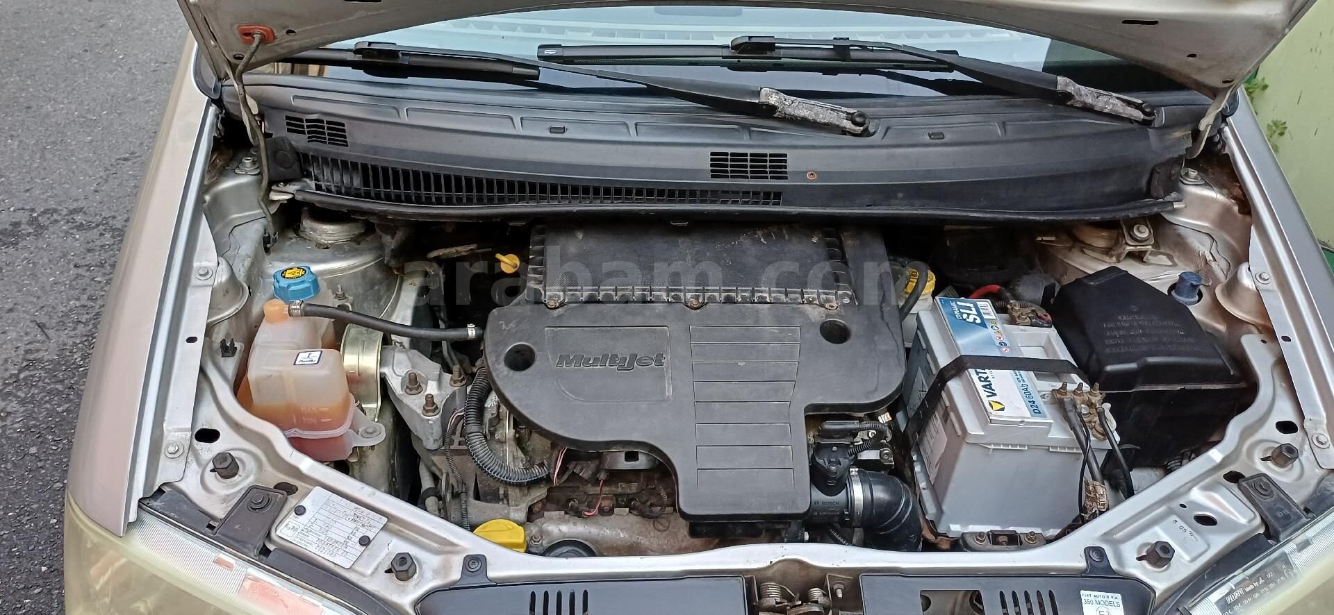 Sahibinden Fiat Idea 1.3 Multijet Active 2006 Model İstanbul 252.000 km Gri 6