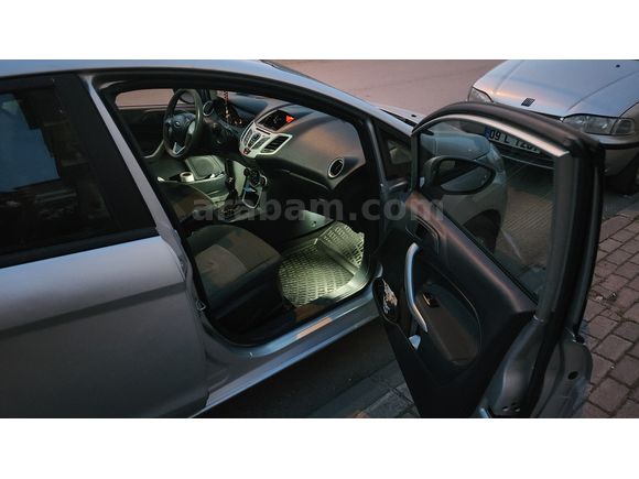 Sahibinden Ford Fiesta 1.4 TDCi Trend 2012 Model 