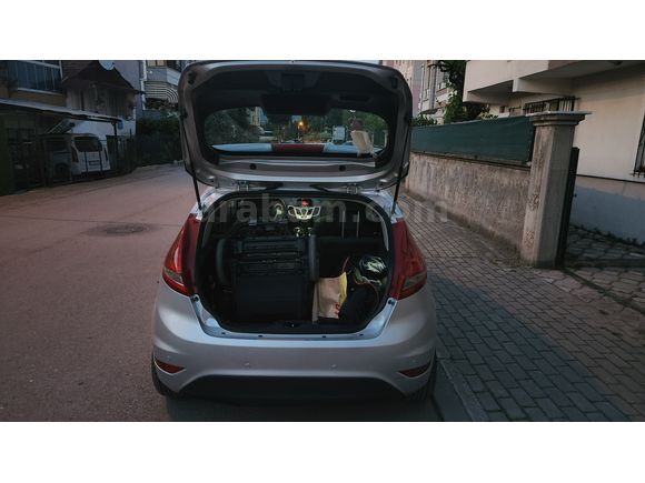 Sahibinden Ford Fiesta 1.4 TDCi Trend 2012 Model 