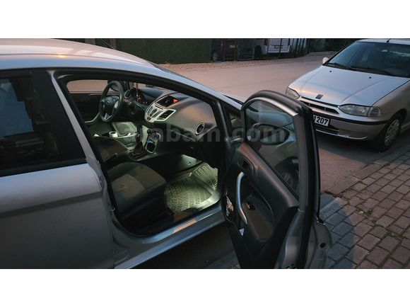 Sahibinden Ford Fiesta 1.4 TDCi Trend 2012 Model 