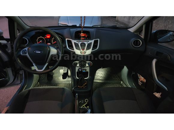 Sahibinden Ford Fiesta 1.4 TDCi Trend 2012 Model 