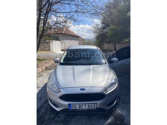 Sahibinden Ford Focus 1.6 Ti-VCT Trend X 2018 Model  97.000 km Gri (Gümüş)