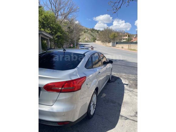 Sahibinden Ford Focus 1.6 Ti-VCT Trend X 2018 Model  97.000 km Gri (Gümüş)