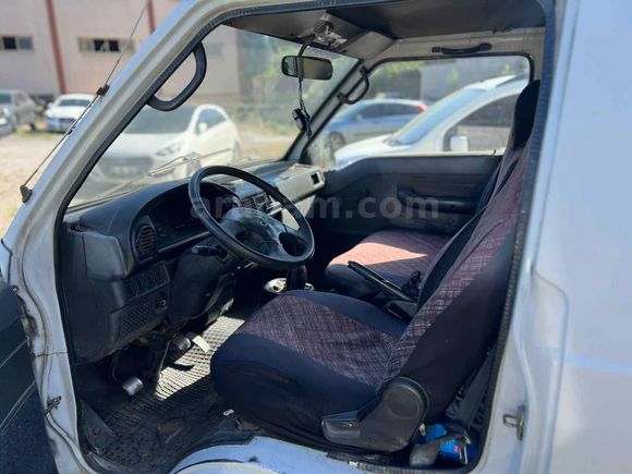 Galeriden Hyundai H 100 2.5 D Panelvan 1996 Model İzmir