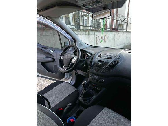 Sahibinden Ford Tourneo Courier 1.6 TDCi Deluxe 2017 Model 