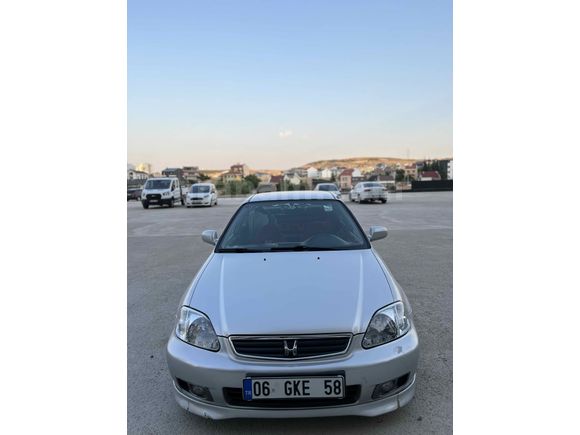  Honda Civic 1.6 i ES 2001 model