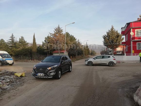 Acil Ekonomik Clio. 1 değişen 1 boya
