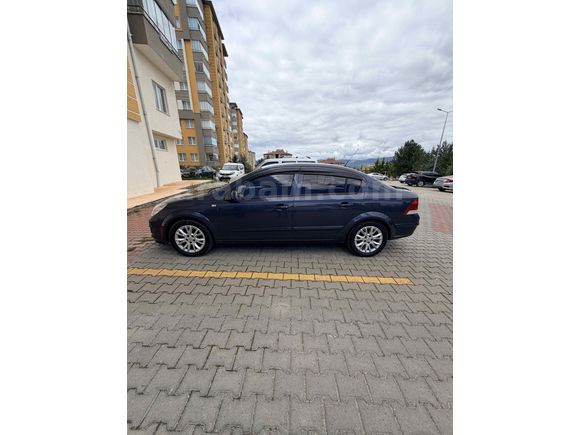 Memurdan Temiz 2009 1.3 Astra