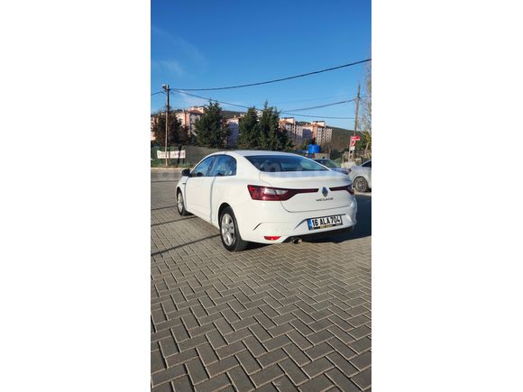 Sahibinden Renault Megane 1.3 TCe Joy 2020 Model  132.000 km Beyaz