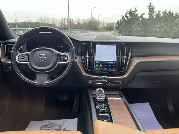ERUL AUTO'DAN 2022 VOLVO XC60 2.0 B4 INSCRİPTİON ISITMA-SOĞUTMA TABA (%20 FATURALI) OtoSOR