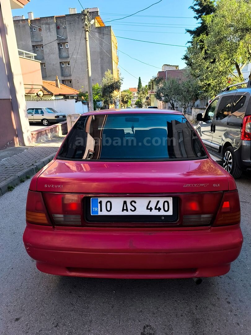 Sahibinden Suzuki Swift 1.3 GLX 2000 Model Balıkesir 226.178 km Kırmızı 2