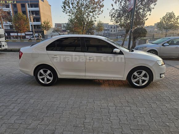 Sahibinden Skoda Rapid 1.4 TDI Style 2015 Model