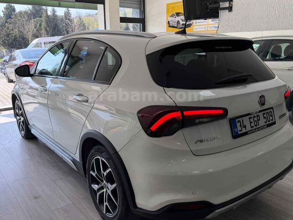 Sahibinden Fiat Egea Cross 1.6 Multijet Lounge 2021 Model 