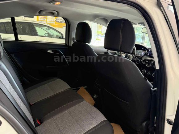 Sahibinden Fiat Egea Cross 1.6 Multijet Lounge 2021 Model 