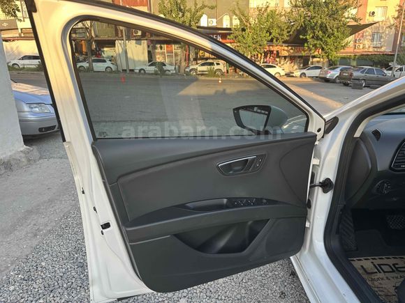 Sahibinden Seat Leon 1.6 TDI Style 2015 Model  206.000 km Beyaz