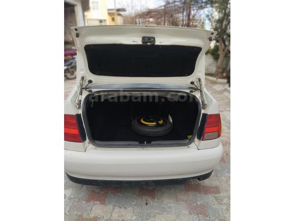 Sahibinden Volkswagen Polo 1.6 Classic 2000 Model