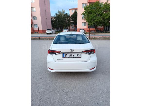 Hatasız Boyasız Tramersiz Servis Bakımlı 1.6 Toyota Corolla.