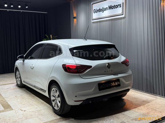 GÜRDOĞAN|2021 CLIO5 1.0TCE JOY 100HP-6İLERİ-BOYASIZ-FABLPG