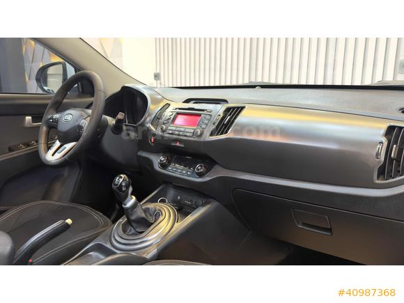 2012 KİA SPORTAGE 1.6 GSL+CAM TAVAN+GERİ GÖRÜŞ+LPG+195.BİN KM DE