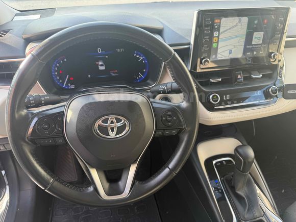 Sahibinden Servis Bakımlı Toyota Corolla 1.5 Flame 2021 Model  78 Bin Km