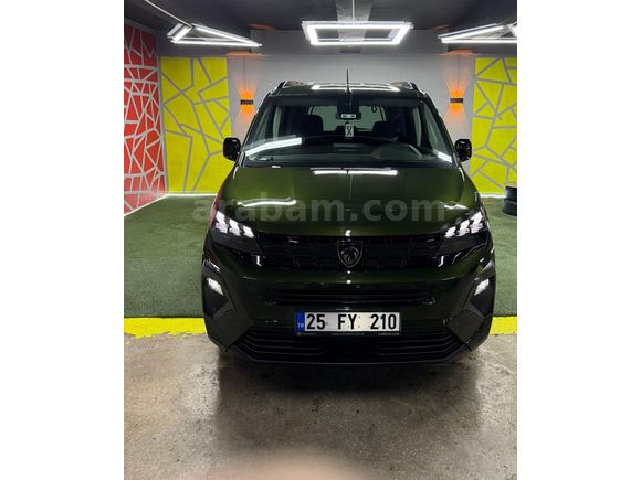 Sahibinden Peugeot Rifter 1.5 BlueHDI Allure 2025 Model 